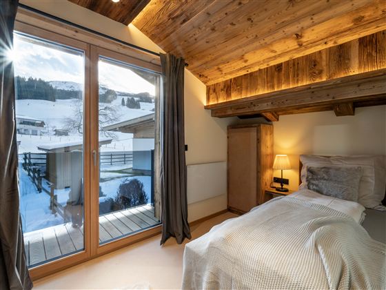 das_brunn_Rettenbach_9_Kirchberg_Schlafzimmer_3