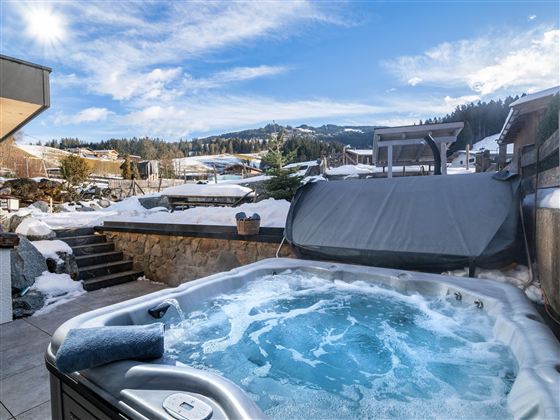 das_brunn_Rettenbach_9_Kirchberg_Whirlpool