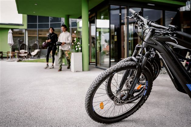 DAS SIEBEN_E-Bike_(c) alexgretter_5055-1