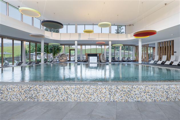 DAS SIEBEN_Hallenbad_(c) alexgretter_0068-1