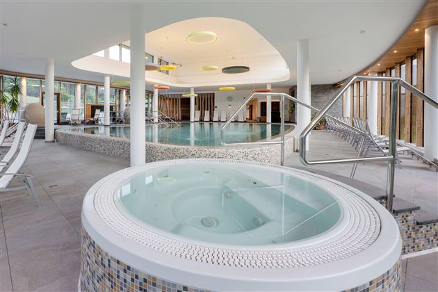 DAS SIEBEN Whirlpool