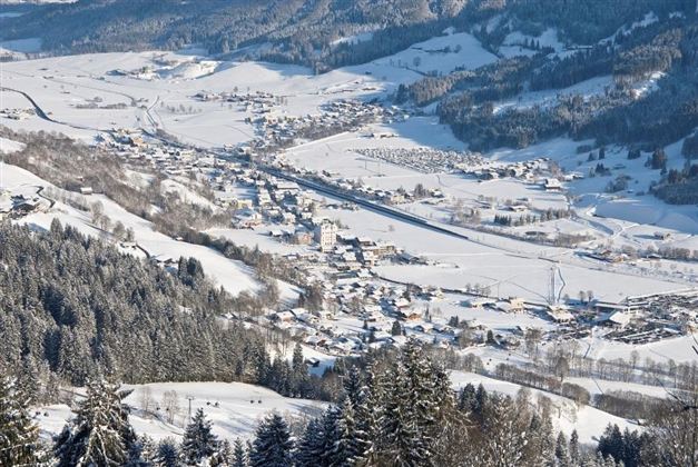 detail-kam-001614-blick-auf-brixen-im-thale-fotogr