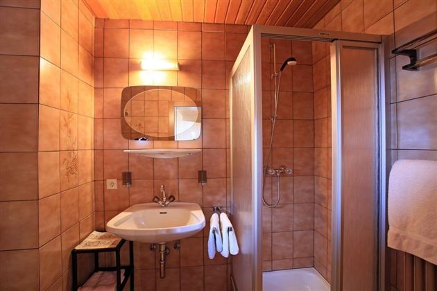 Doppelzimmer Deluxe Bad