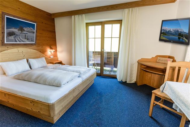 Doppelzimmer mit Blick auf den Wilden Kaiser
