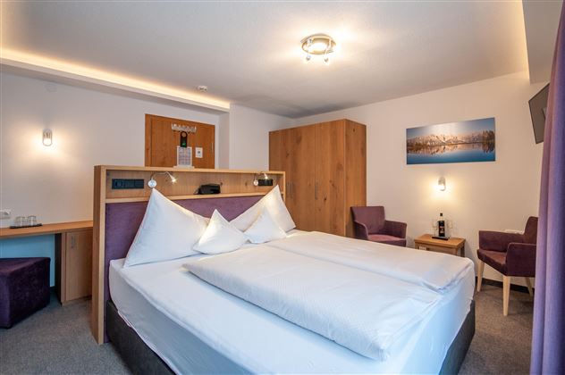 Doppelzimmer mit Sitzecke
