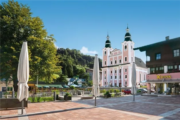 Dorfplatz Brixen im Thale