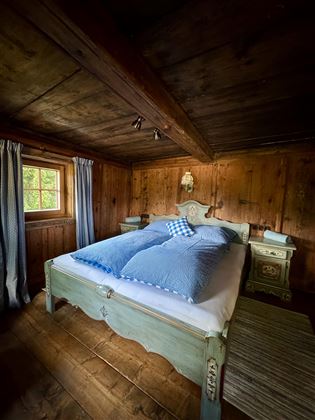 Elternschlafzimmer - dem Himmel nah - OG (1)