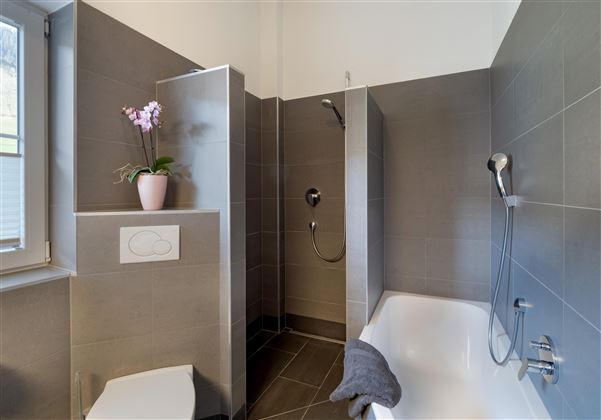 Ferienhaus_Wirtheim_Moosen_26_Brixen_Badezimmer_1