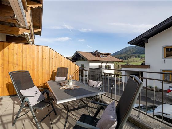 Ferienhaus_Wirtheim_Moosen_26_Brixen_Terrasse