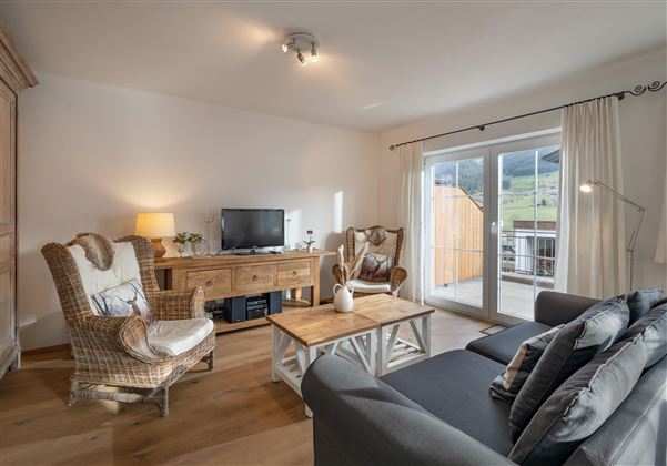 Ferienhaus_Wirtheim_Moosen_26_Brixen_Wohnzimmer