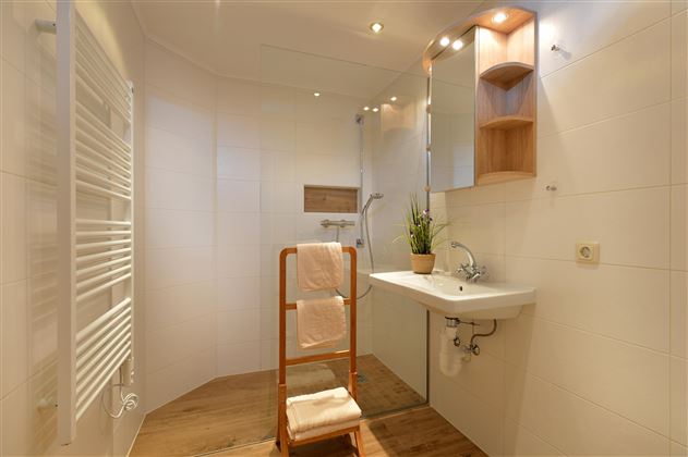 Ferienwohnung-Haus-Alpenrose-Scheffau-Anita-Feger-