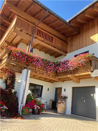 Ferienwohnung im 1. Stock mit Terrasse