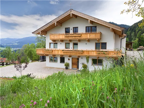 Ferienwohnung_Obersteintal_Reit_13_Soell_Haus_Auss