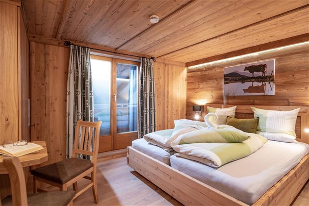 FeWo Alpenrose Schlafzimmer