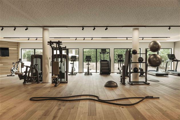 Fitnessstudio_Kaiserlodge_NatuerlichSpa-LOW-(c)Jen