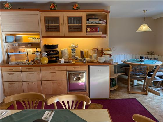 Breakfast buffet