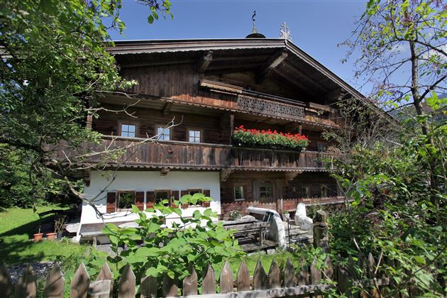 Fuchsvilla-Rauch-Annemarie-Kelchsau-Haus-Sommer