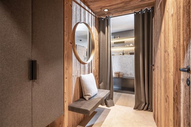 Garderobe 1