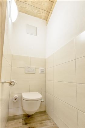 Going: Toilette (separat)
