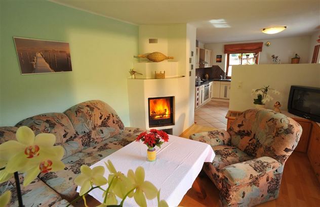 Hans-Joerg-Lanzinger-Unterdorf-70-Kelchsau-Wohnzim