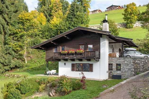 Haus aussen Sommer
