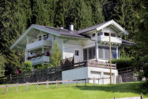 Haus außen Sommer