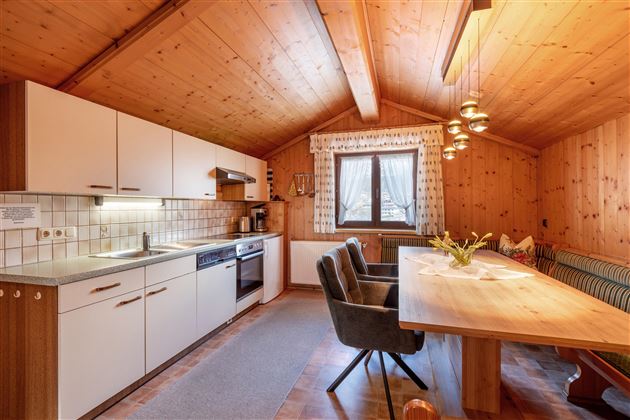 Haus_Christina_Dorf_21_Soell_02_2025_Kueche