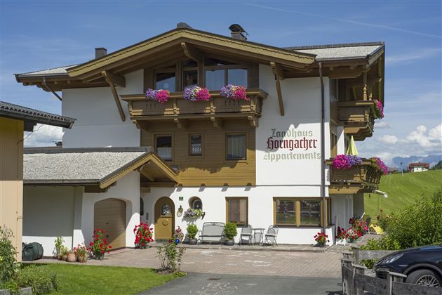 Haus Sommer Aussen