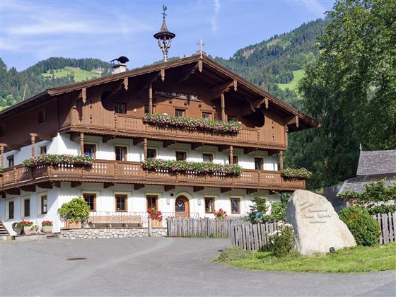 Haus Sommeransicht