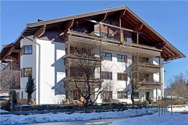 Haus-Tirol-Going-Emanuel-Maier-Achenweg-5-Haus-Win