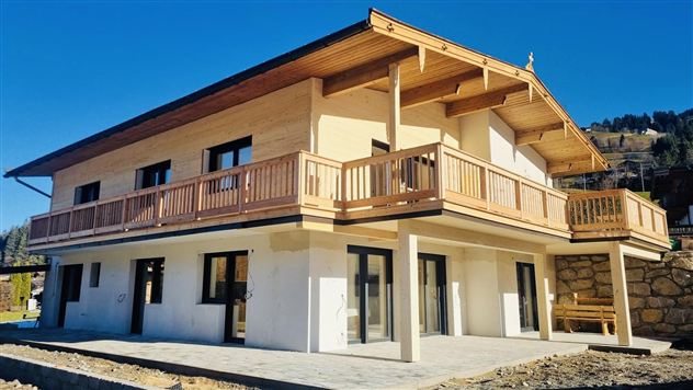 House south-west facing