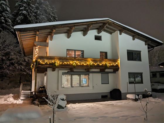 Haus Winter Nacht