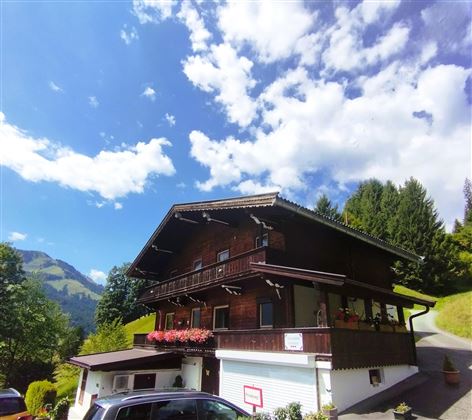 Hausansicht seitlich