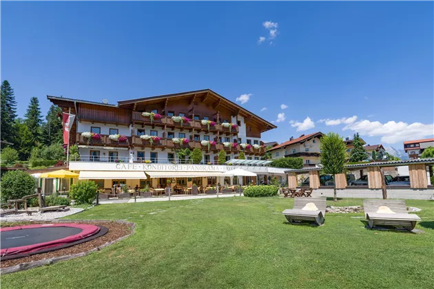 Hotel_Alpenpanorama_Sonnbichl_18_Soell_07_2023_Hau