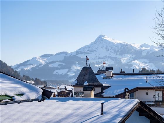Hotel_Gasthof_Unterm_Rain_Kitzbuehelstrasse_8_Kirc