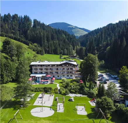 hotel with playground