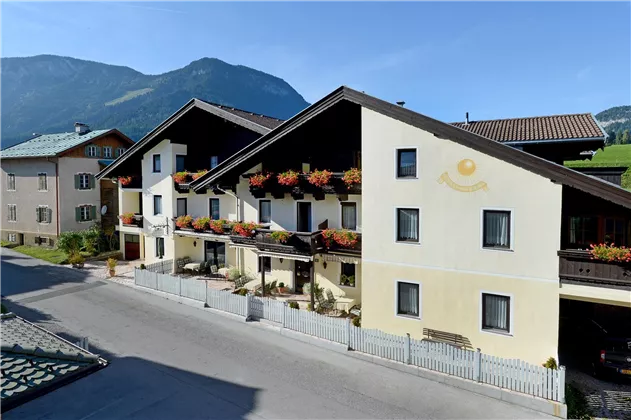 Hotel-Pension-Konrad-Soell-Gaensleit-20-Franz-Konr