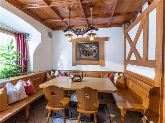Hotel_Post_Dorfolatz_11_Westendorf_07_2020_Stammti