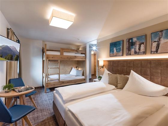 Hotel_Unterm_Rain_Kitzbuehelerstrasse_8_Kirchberg_