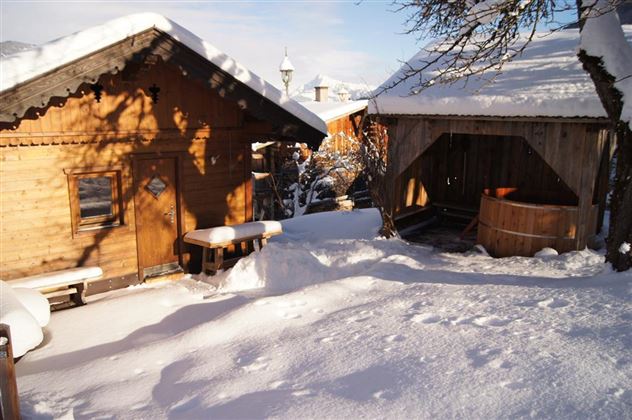 Hütte von hinten