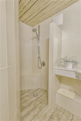 IBK: Dusche