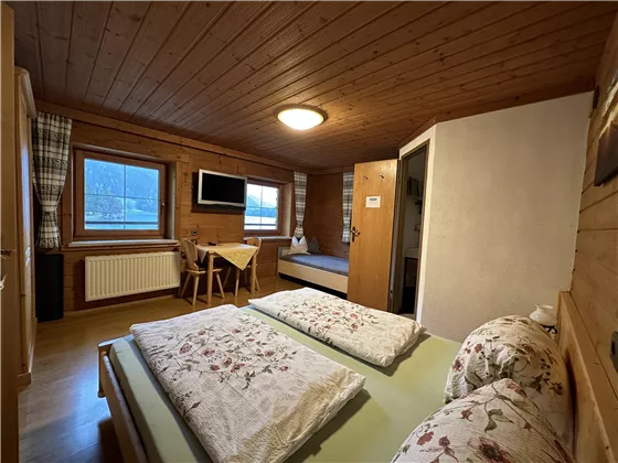 Zimmer NR 1