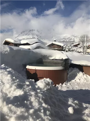 Jacuzzi auf der Dachterrasse/Winter