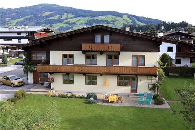 Landhaus-Kals-Michael-Einfangweg-9-Kirchberg-Haus-