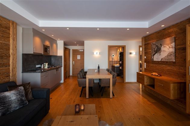 Luxus-Apartment 4+2