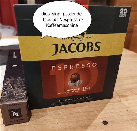 Een koffiepakking van Jacobs met espresso-taps voor Nespresso-machines. De verpakking bevat 20 capsules.