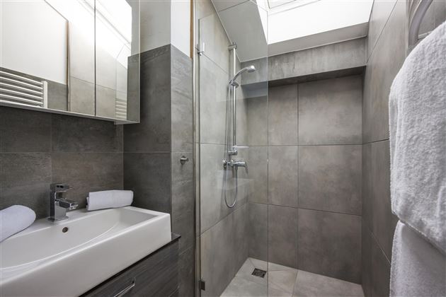 NV_Appartements_Haus_Sonneck_Kirchberg_Badezimmer