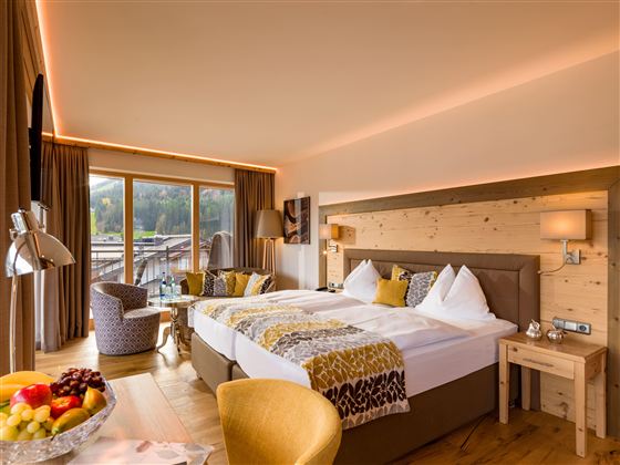 Panorama-Juniorsuite "Kirchberg"