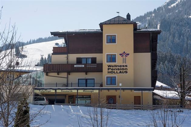 Pension_Hollaus_Kirchberg_Haus_Winter_1