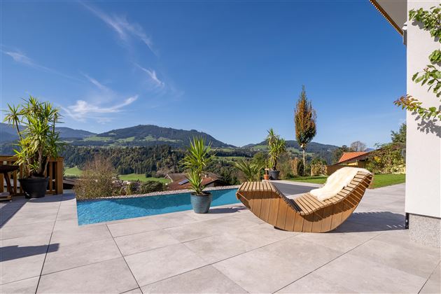 Pool mit Aussicht